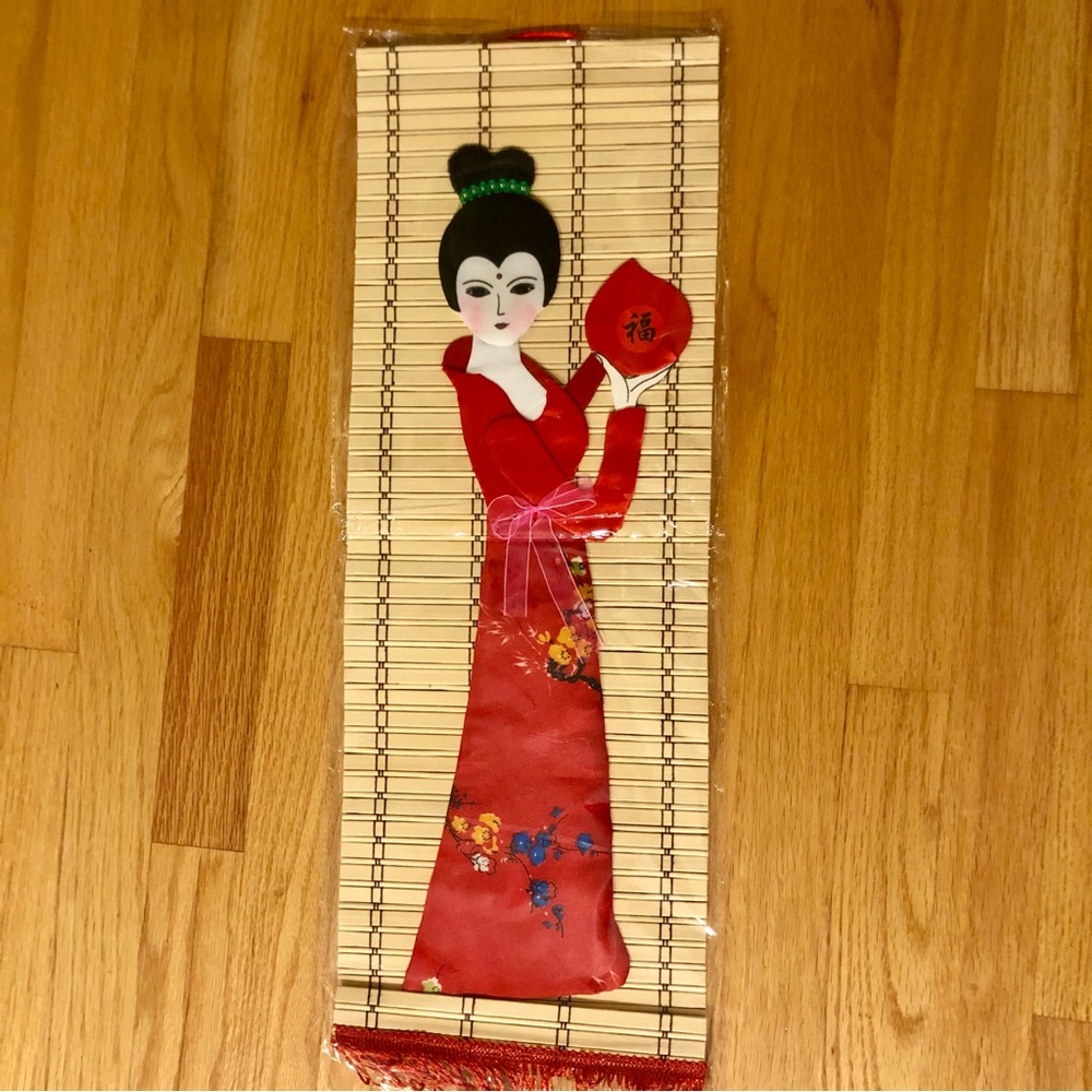 Vintage Chinese Bamboo Scroll Hanging Art